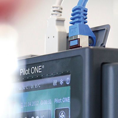 HUBER Unistat 825 -85C To 250C With Pilot ONE